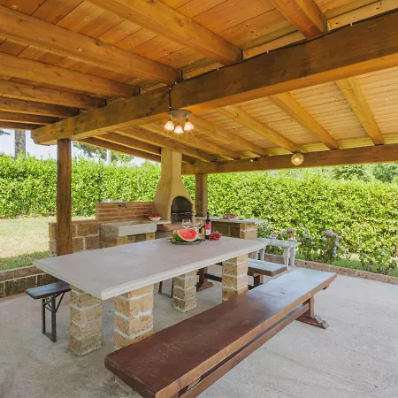 Holiday home Versilia By Interhome